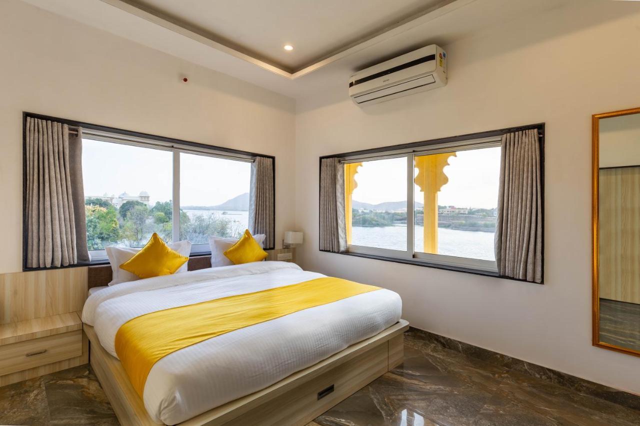 Haveli Jai Durga Udaipur Lake Facing With Swimming Pool Экстерьер фото